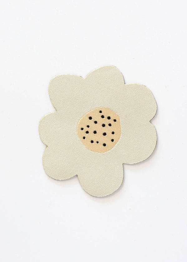Daisy Embroidery Patch