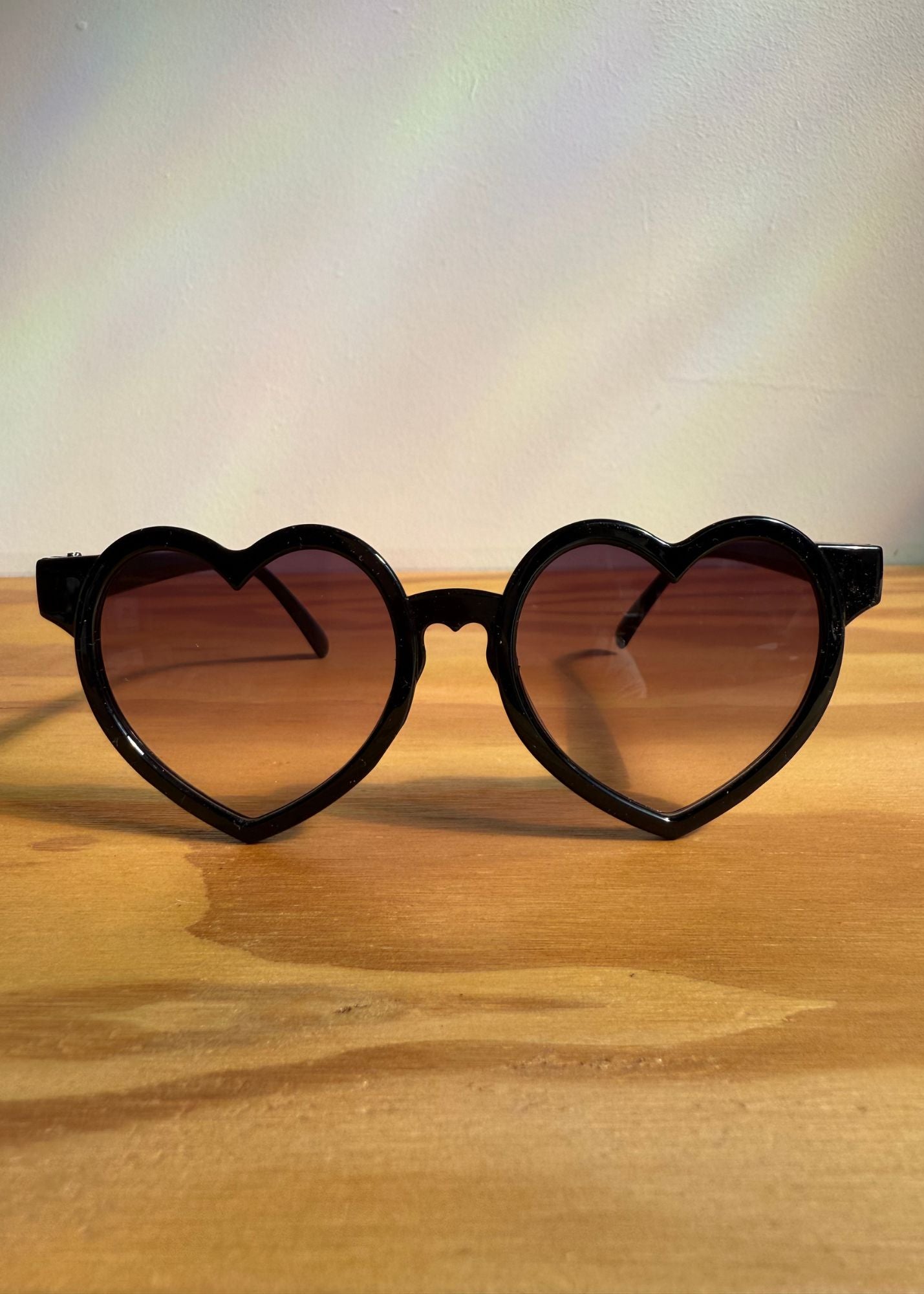 Heart Sunglasses Black – Edith and Blanche